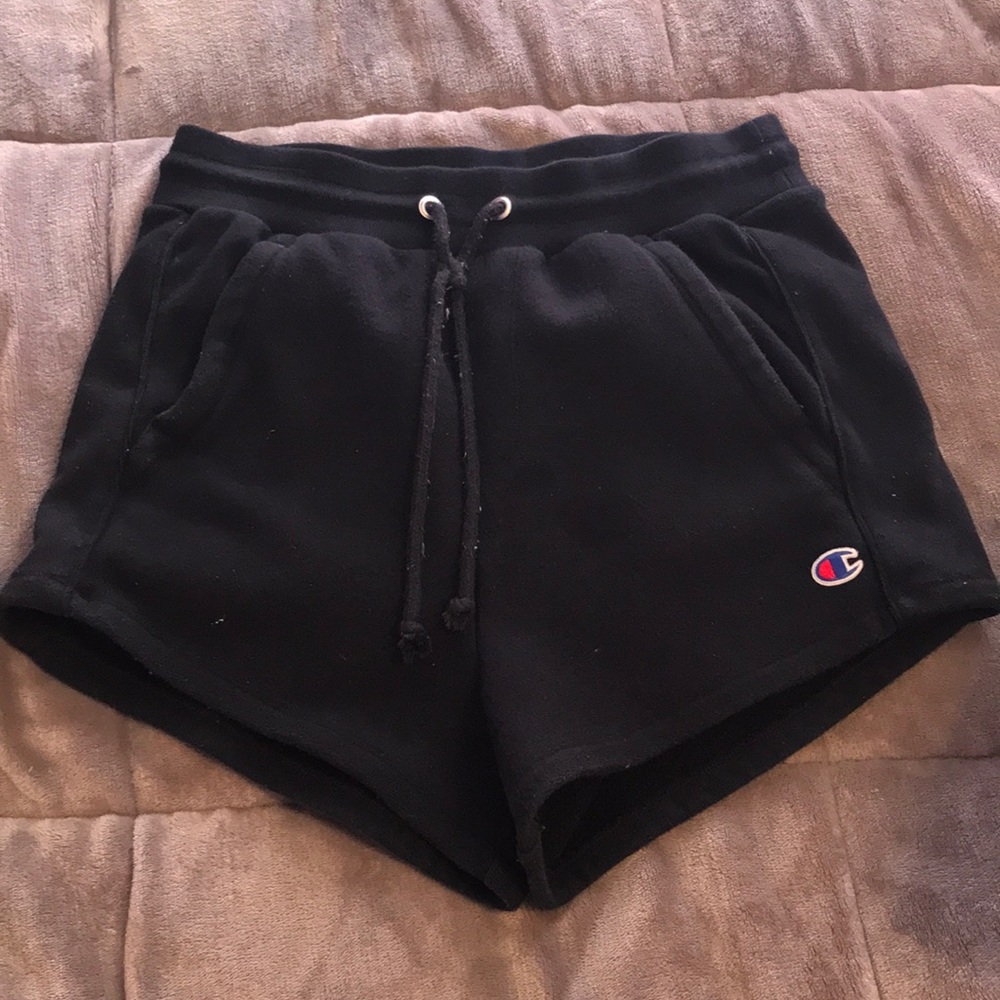 Champion shorts ❤️
